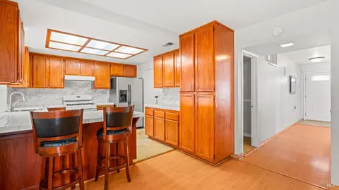 240 Nicole Way, Vallejo, CA 94589 photo 5