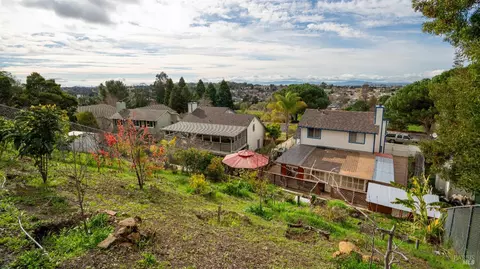240 Nicole Way, Vallejo, CA 94589 photo 18