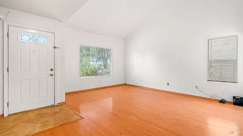 240 Nicole Way, Vallejo, CA 94589 photo 3