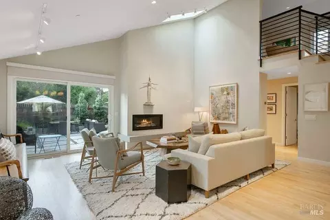 595 Gregory Cir, Sonoma, CA 95476 photo 10