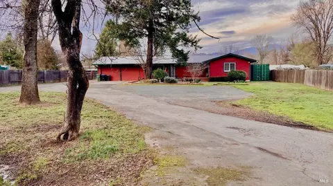 9900 Spring Valley Rd, Potter Valley, CA 95469