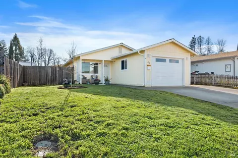 79 Nancy Ln, Willits, CA 95490 photo 3