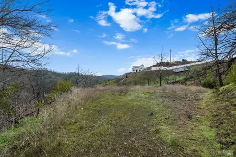 8 Live Oak Ln, Napa, CA 94558 photo 5