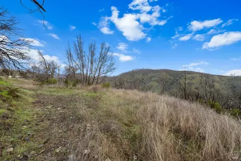 8 Live Oak Ln, Napa, CA 94558 photo 9
