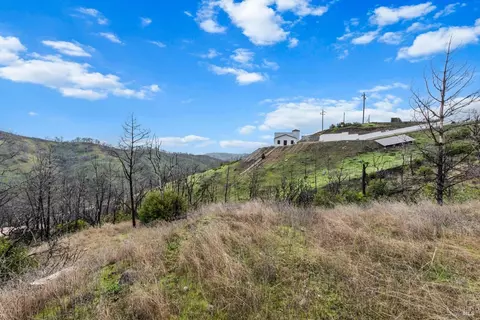 8 Live Oak Ln, Napa, CA 94558 photo 7