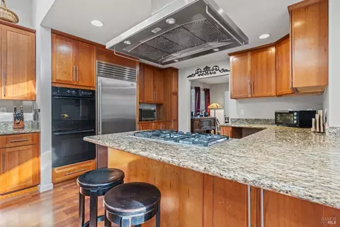 Kitchen - 522 S Spring St, Ukiah, CA 95482 photo 2 of 4