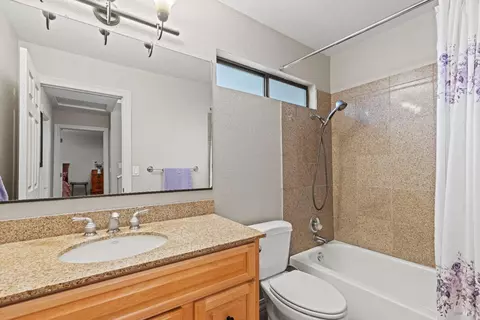 Bath - 522 S Spring St, Ukiah, CA 95482 photo 1 of 3