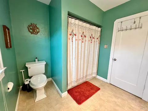 471 E J St, Benicia, CA 94510 photo 34