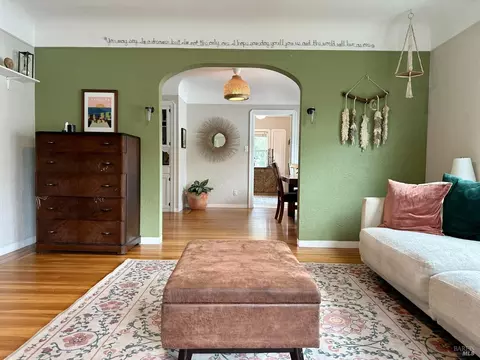 471 E J St, Benicia, CA 94510 photo 10