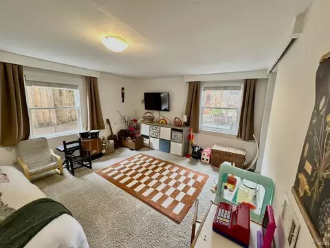 471 E J St, Benicia, CA 94510 photo 42