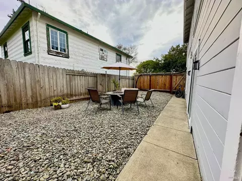 471 E J St, Benicia, CA 94510 photo 69