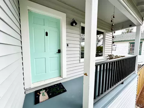 471 E J St, Benicia, CA 94510 photo 6