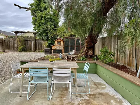 471 E J St, Benicia, CA 94510 photo 49