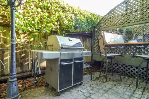 Exterior - Undisclosed, Petaluma, CA 94954 photo 13 of 14