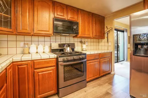 Kitchen - Undisclosed, Petaluma, CA 94954 photo 3 of 3
