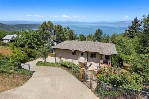 2931 Riviera Heights Dr, Kelseyville, CA 95451