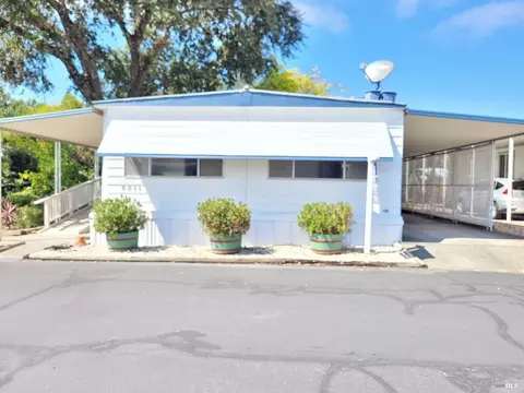 8311 Blue Spruce Way, Windsor, CA 95492
