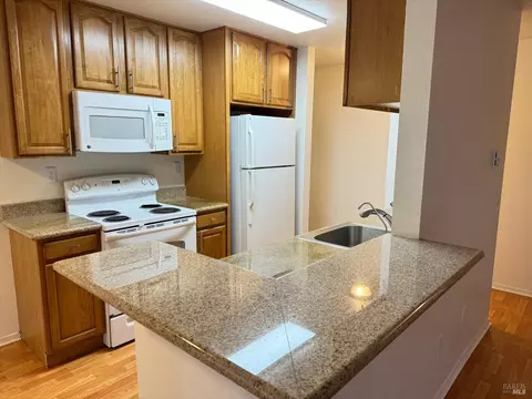 283 Lighthouse Dr, Vallejo, CA 94590 photo 8
