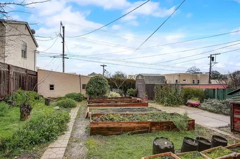 Exterior - 615 Kentucky St, Vallejo, CA 94590 photo 3 of 10