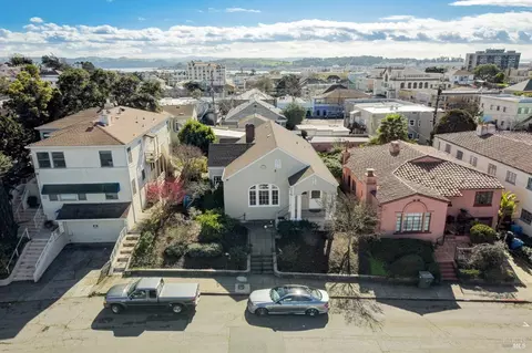 View/Area - 615 Kentucky St, Vallejo, CA 94590 photo 9 of 11