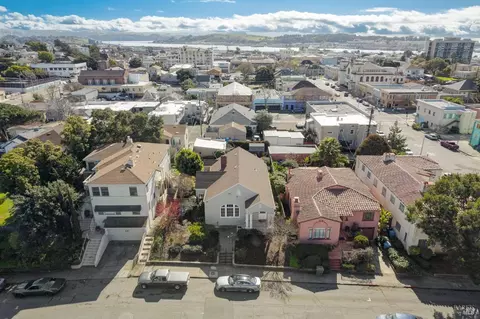 View/Area - 615 Kentucky St, Vallejo, CA 94590 photo 1 of 11