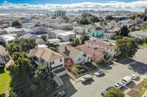 View/Area - 615 Kentucky St, Vallejo, CA 94590 photo 7 of 11