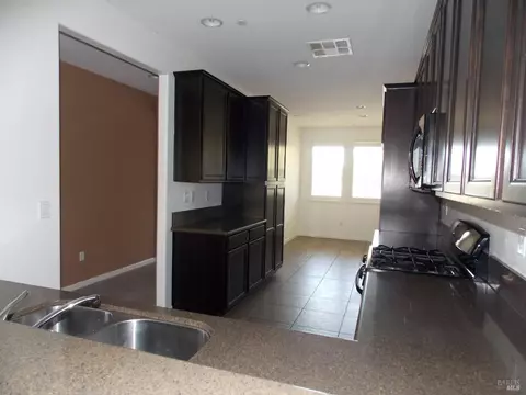 Kitchen - 1717 Devin Dr, Petaluma, CA 94954 photo 1 of 2