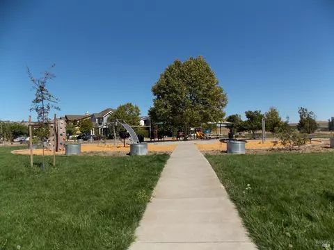 View/Area - 1717 Devin Dr, Petaluma, CA 94954 photo 1 of 3