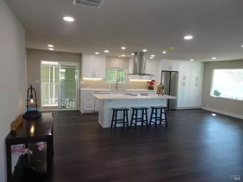 22 Lemon Tree Cir, Vacaville, CA 95687 photo 3