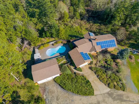 750 W Highway 20 Hwy, Willits, CA 95490 photo 2