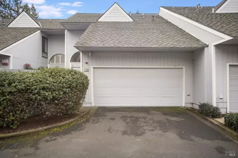 2791 Mcbride Ln #128, Santa Rosa, CA 95403