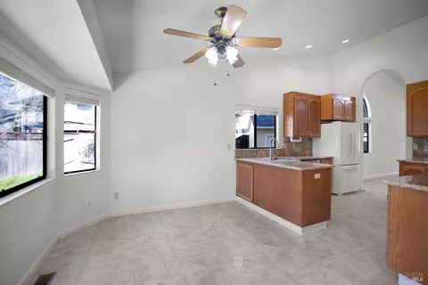 9537 Jessica Dr, Windsor, CA 95492 photo 18
