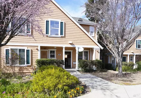 202 Captain Nurse Cir, Novato, CA 94949