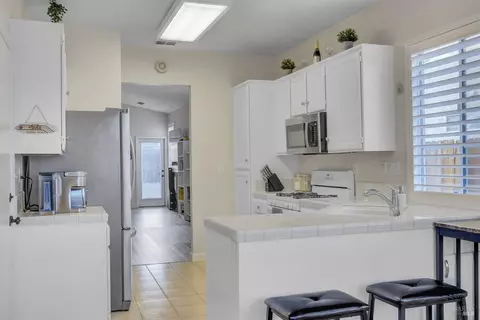 885 Turquoise St, Vacaville, CA 95687 photo 16