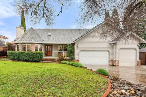 9416 Elsie Way, Windsor, CA 95492