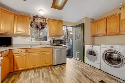 7 Pine Tree Cir, Cotati, CA 94931 photo 11