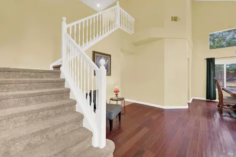 Entry Way - 280 Bantry Dr, Vacaville, CA 95688 photo 1 of 2