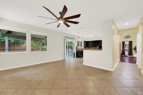 Living - 280 Bantry Dr, Vacaville, CA 95688 photo 6 of 9