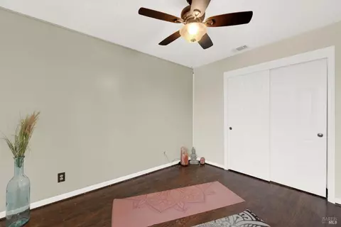 Bedroom - 280 Bantry Dr, Vacaville, CA 95688 photo 11 of 15