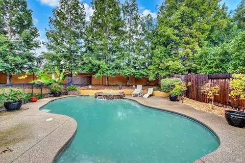 Exterior - 280 Bantry Dr, Vacaville, CA 95688 photo 21 of 26