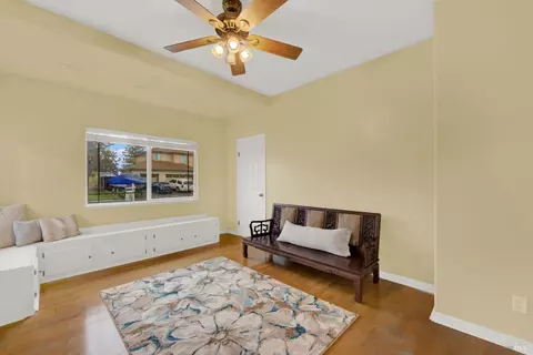 Living - 280 Bantry Dr, Vacaville, CA 95688 photo 9 of 9