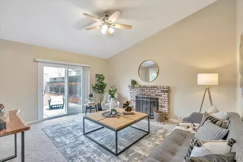 743 Windsor River Rd, Windsor, CA 95492 photo 4