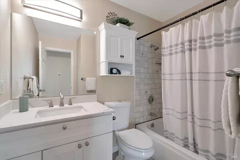 743 Windsor River Rd, Windsor, CA 95492 photo 24