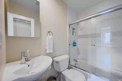 31 Park Cir, Sausalito, CA 94965 photo 28