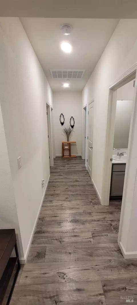 1130 Camelia Dr, Dixon, CA 95620 photo 4