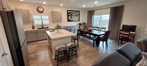 1130 Camelia Dr, Dixon, CA 95620 photo 8