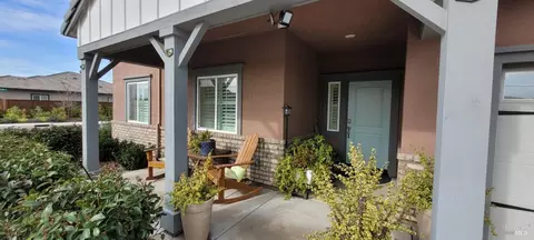 1130 Camelia Dr, Dixon, CA 95620 photo 2
