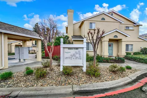 Exterior - 118 Brogan Ct, Fairfield, CA 94534 photo 30 of 39
