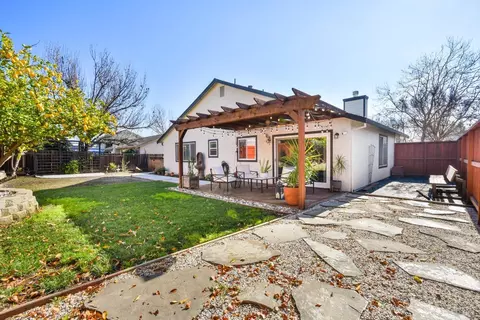 1132 Ruby Dr, Vacaville, CA 95687 photo 33