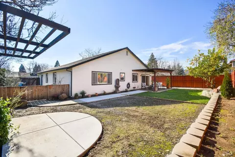 1132 Ruby Dr, Vacaville, CA 95687 photo 34
